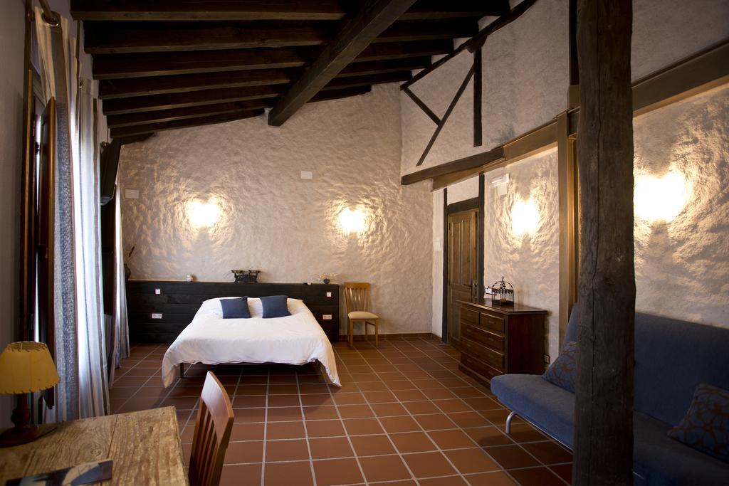 Hotel Rural - Casa Margo Sequeros Luaran gambar
